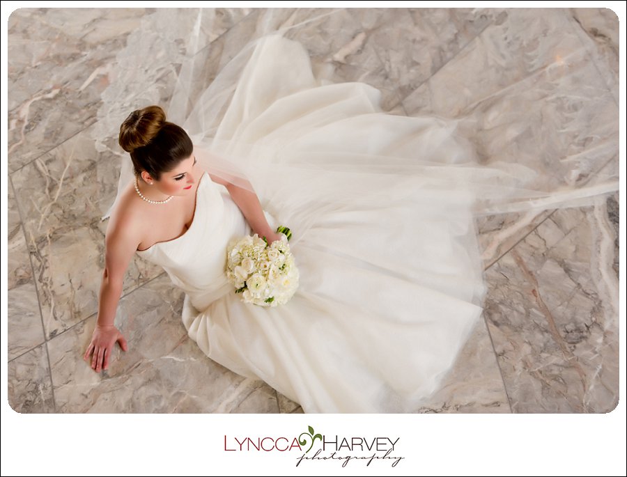 Fort Worth Wedding Photographer | Bass Hall | Lyncca Harvey Photography